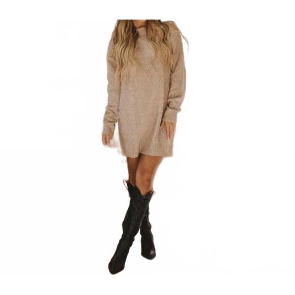 NEW LIAM & COMPANY ashley cable knit sweater dress in parchment - Picture 1 of 3